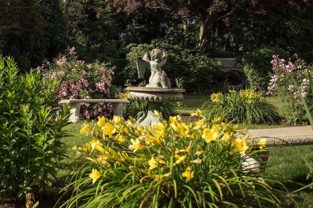 La Farge Perry House Bed & Breakfast Нюпорт Екстериор снимка