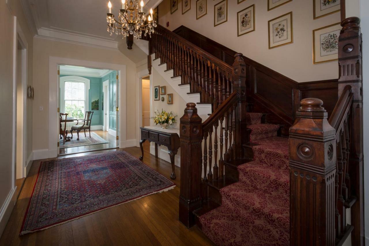 La Farge Perry House Bed & Breakfast Нюпорт Екстериор снимка