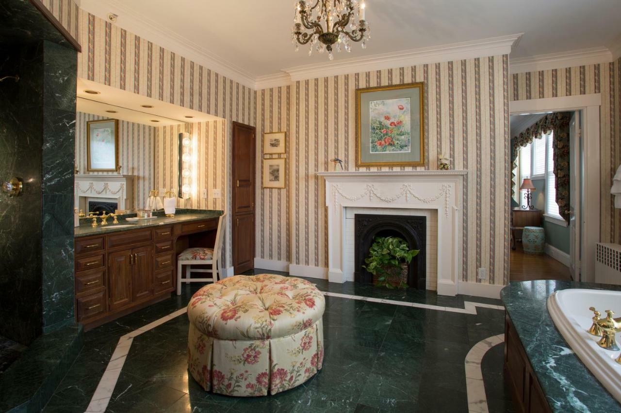 La Farge Perry House Bed & Breakfast Нюпорт Стая снимка