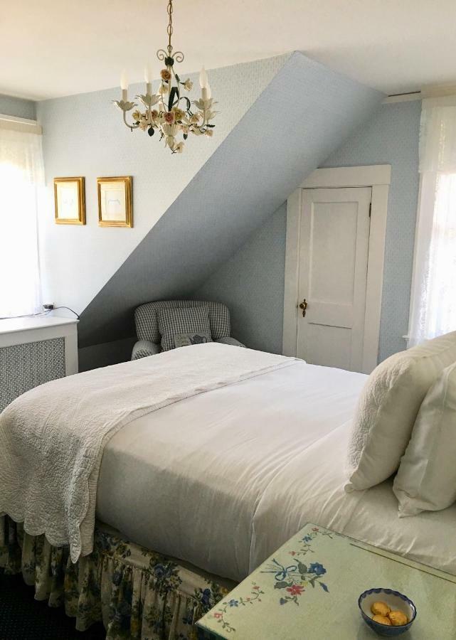 La Farge Perry House Bed & Breakfast Нюпорт Екстериор снимка